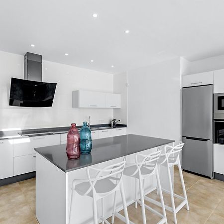 Casahost Fontaine Bleue Villa Тіас Екстер'єр фото