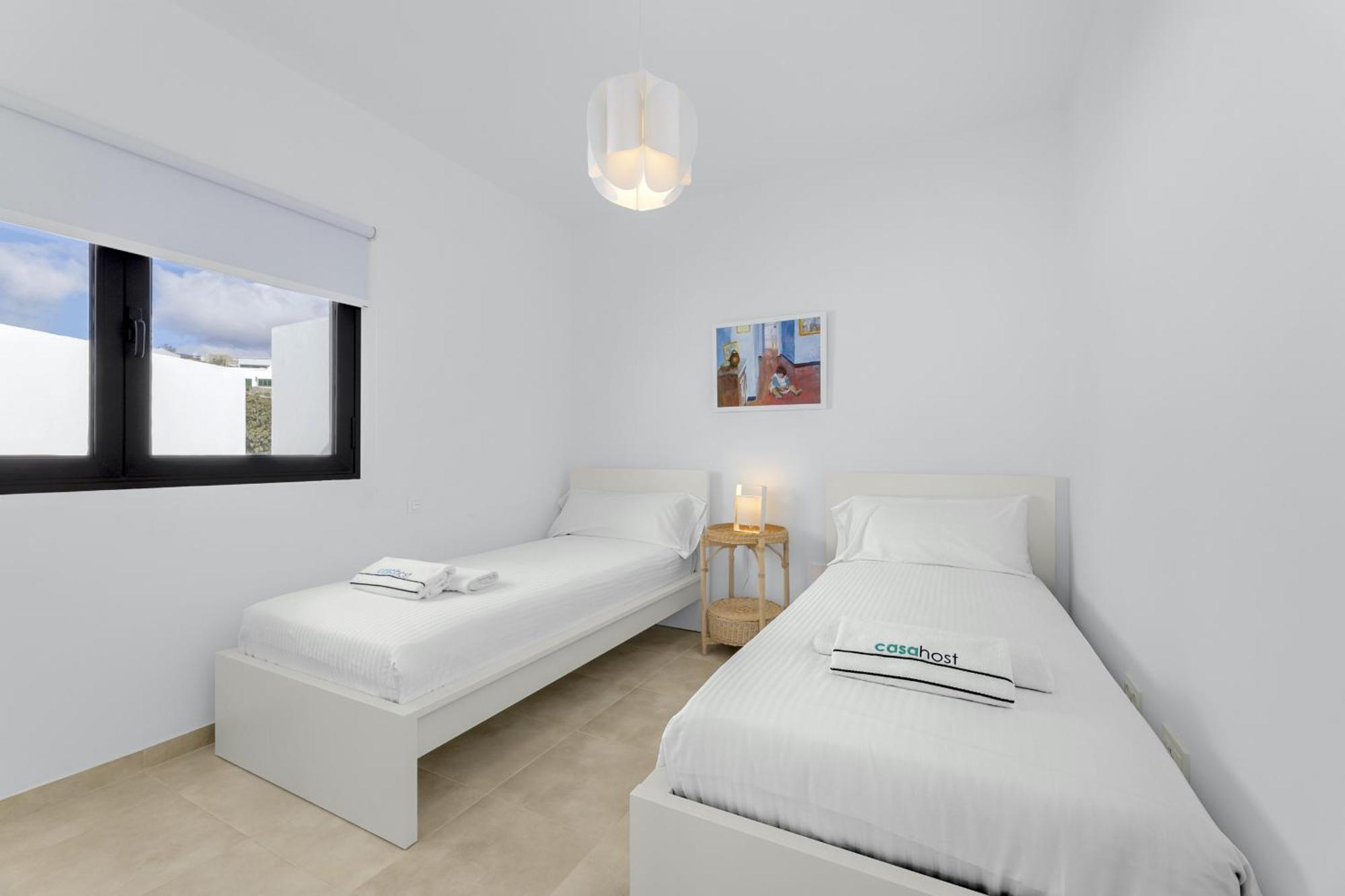 Casahost Fontaine Bleue Villa Тіас Екстер'єр фото