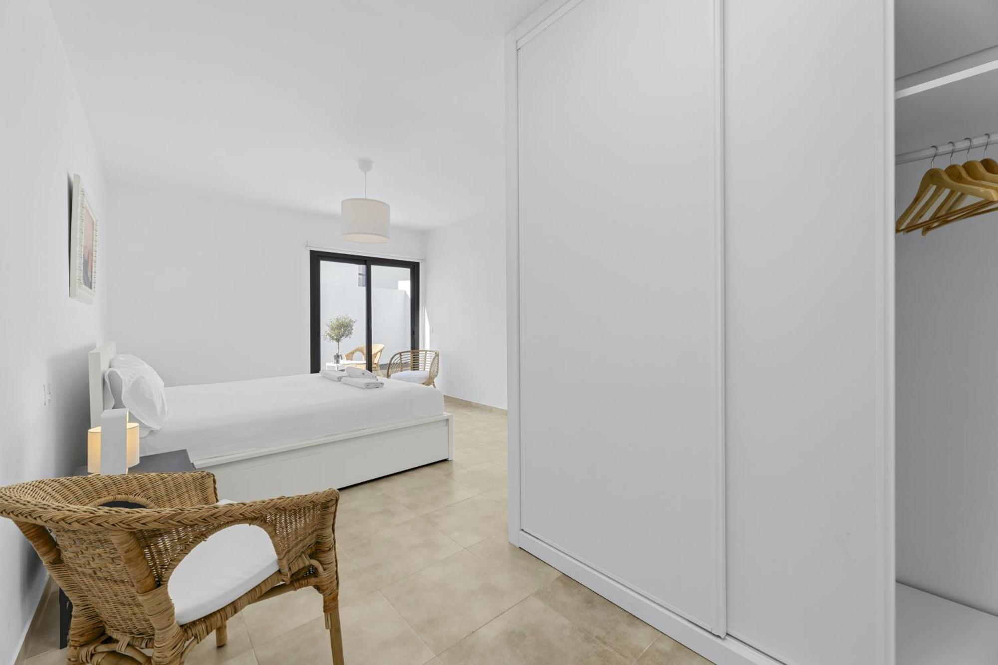 Casahost Fontaine Bleue Villa Тіас Екстер'єр фото
