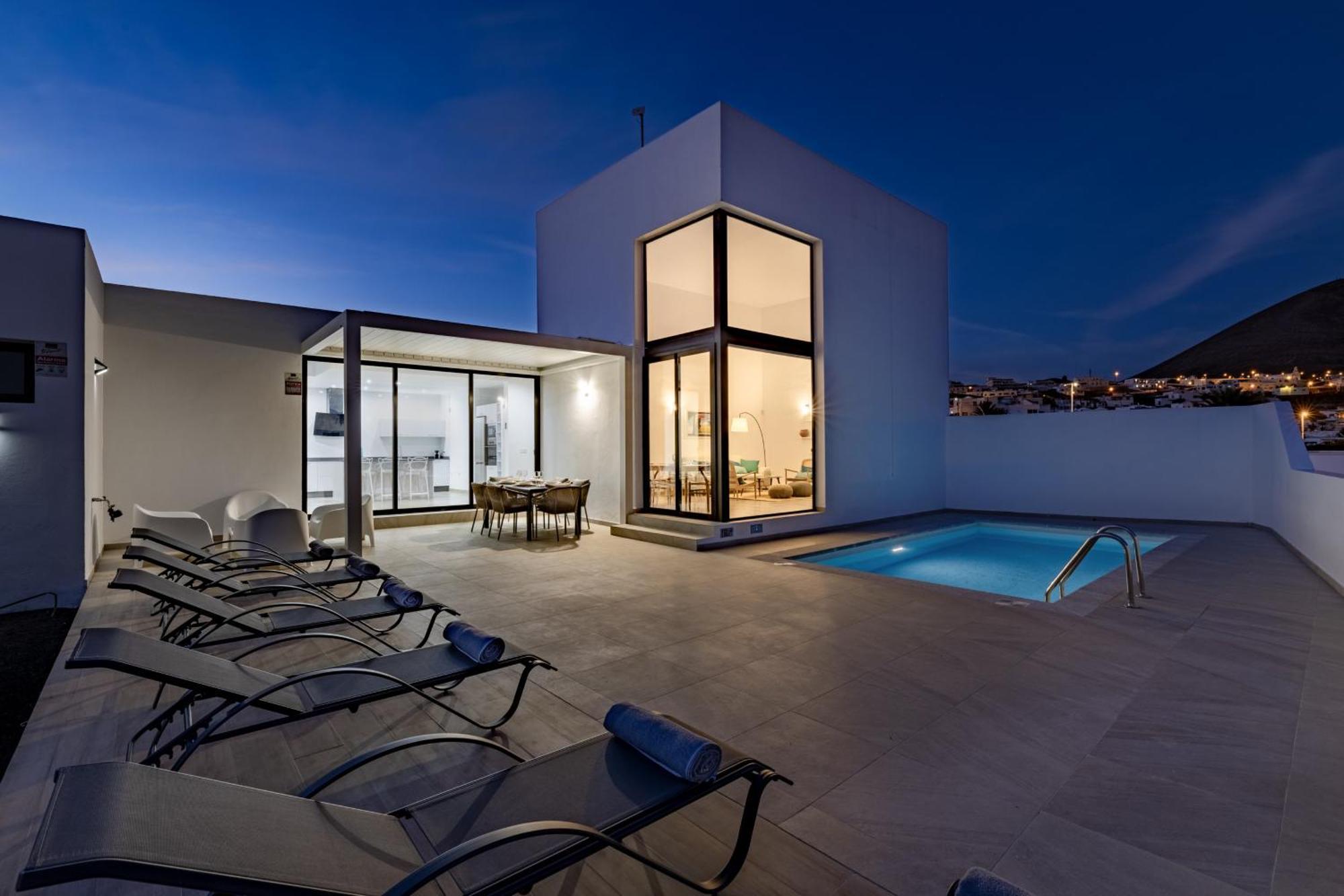 Casahost Fontaine Bleue Villa Тіас Екстер'єр фото